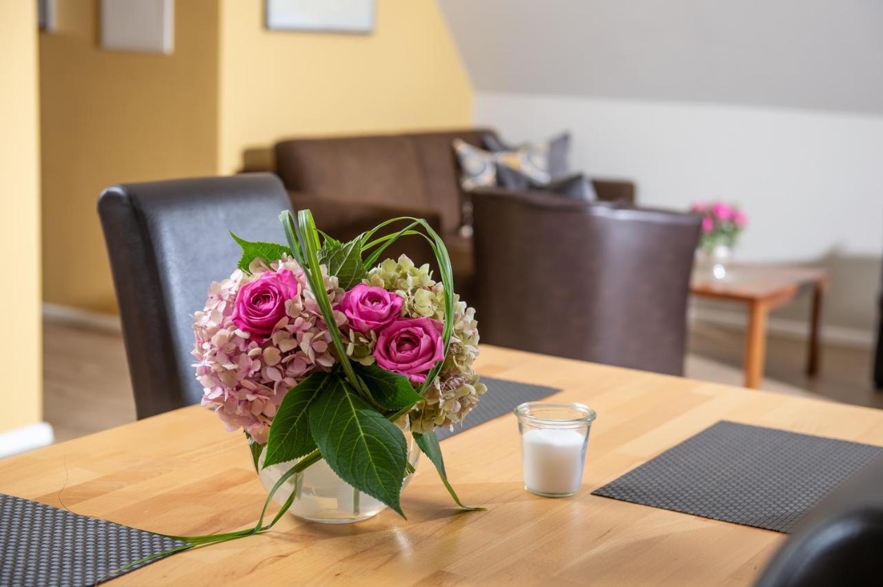 Ferienwohnung Tonart Sommerach Buitenkant foto