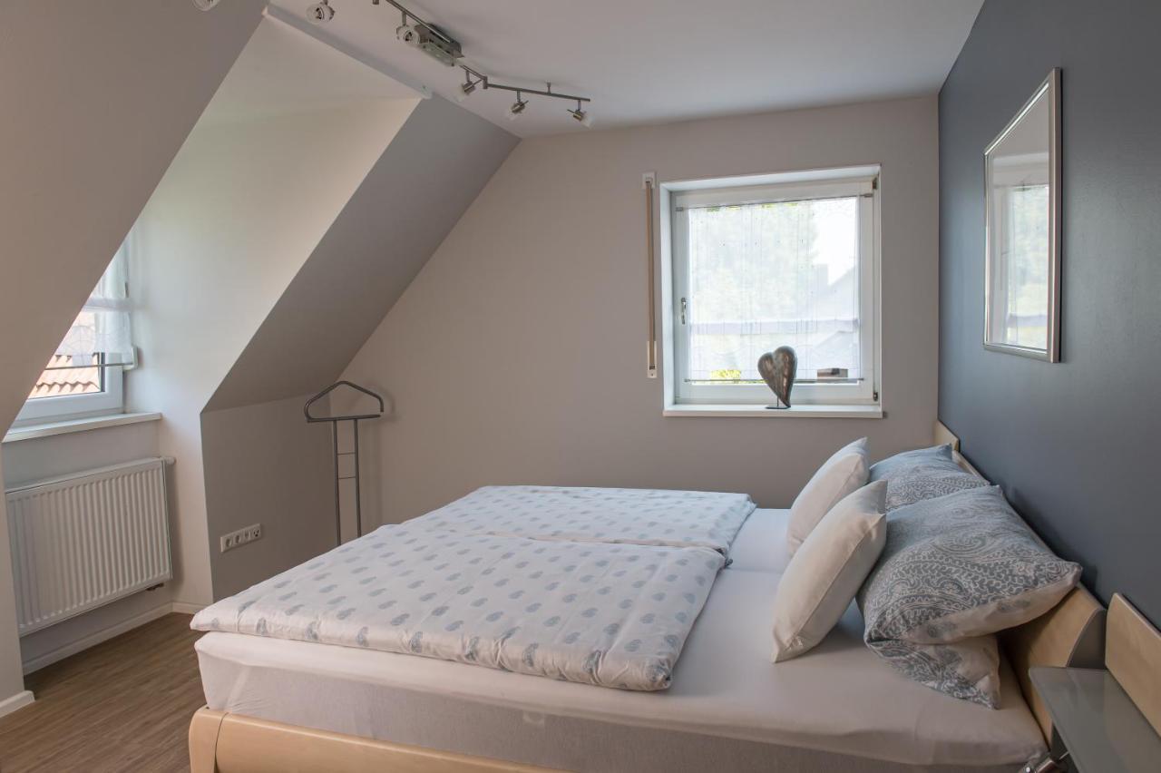 Ferienwohnung Tonart Sommerach Buitenkant foto